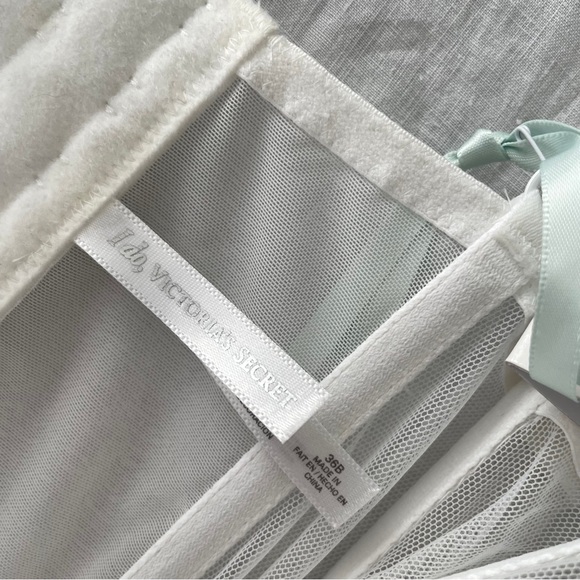 BNWT Victoria's Secret I Do White Bridal Lingerie Corset Top - 36B - Picture 6 of 6